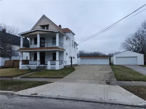 3957 E 55 St, Cleveland, OH 44105