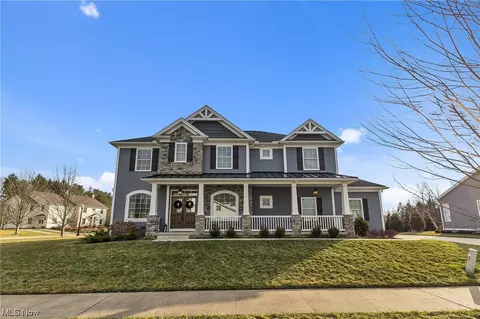 2473 Westwood Cir, Hudson, OH 44236