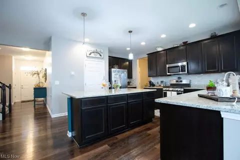 3739 Azalea St, Aurora, OH 44202 photo 4