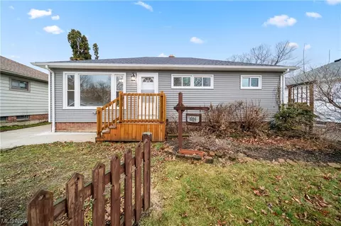 684 Sterling, Wickliffe, OH 44092