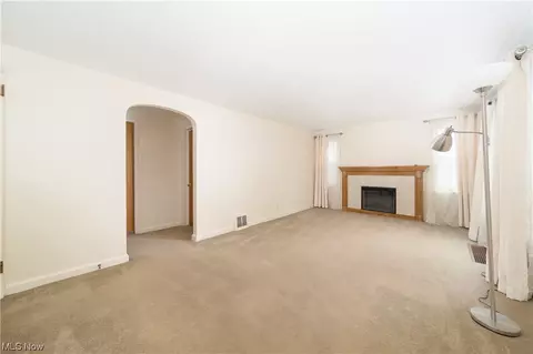 Living - 2924 17th St NW, Canton, OH 44708 photo 2 of 3