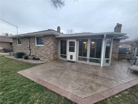 2011 Camelot Dr, Parma, OH 44134 photo 44