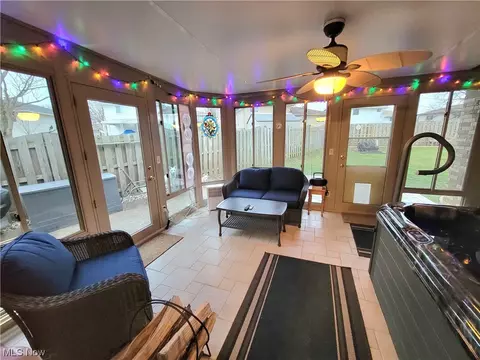 2011 Camelot Dr, Parma, OH 44134 photo 30