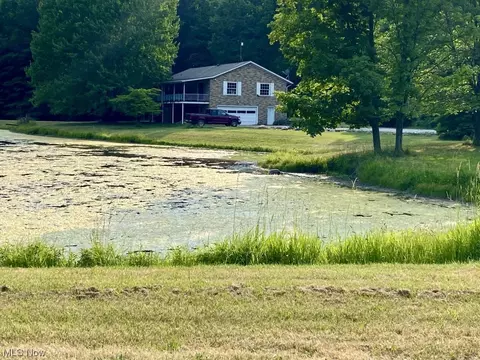 9520 Stone Rd, Litchfield, OH 44253