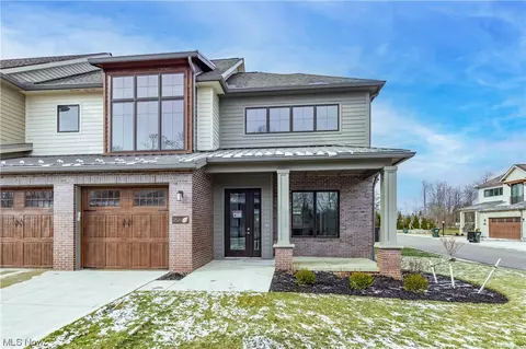 2520 Edgewood Trce, Pepper Pike, OH 44124
