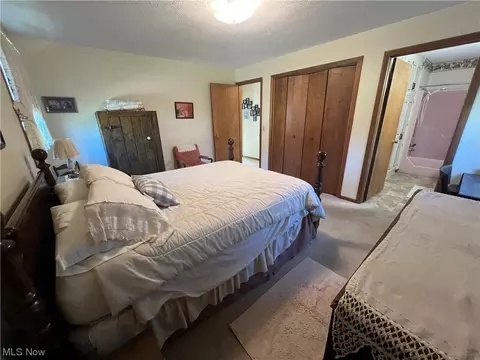 149 Calico Dr, Dover, OH 44622 photo 26