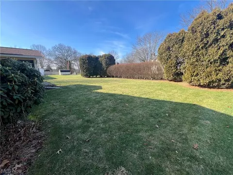 149 Calico Dr, Dover, OH 44622 photo 37