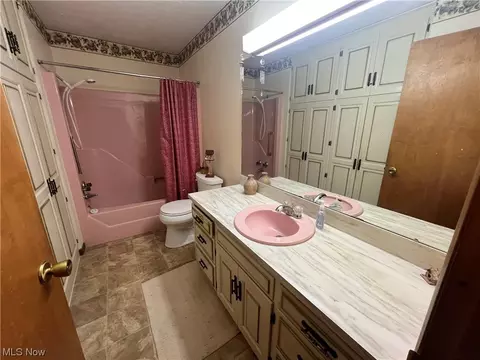 149 Calico Dr, Dover, OH 44622 photo 24