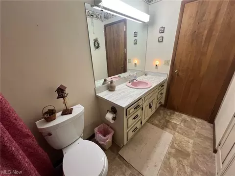 149 Calico Dr, Dover, OH 44622 photo 25