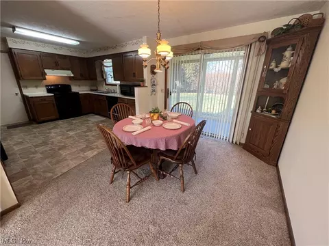 149 Calico Dr, Dover, OH 44622 photo 11