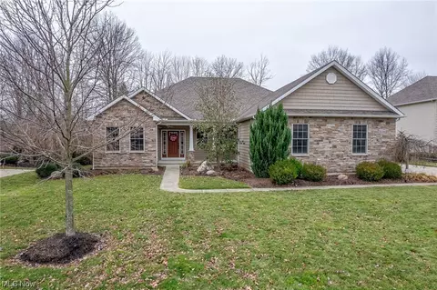3198 Stone Wheel, Avon, OH 44011