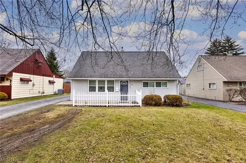 285 N Edgehill, Youngstown, OH 44515