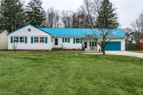 11560 Prospect Rd, Strongsville, OH 44149