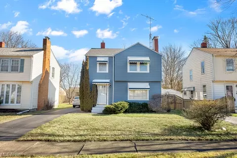 2438 S Seneca Ave, Alliance, OH 44601