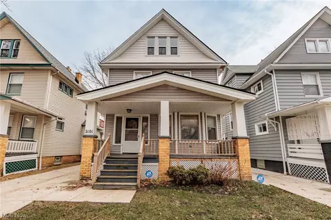2101 W 89th St, Cleveland, OH 44102
