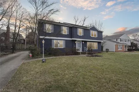 17724 Van Aken, Shaker Heights, OH 44122