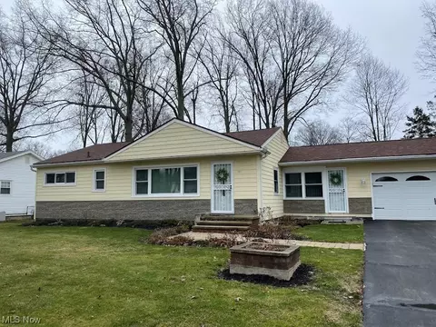 932 Westwood Dr, Ashtabula, OH 44004