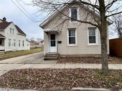 3615 E 46th, Cleveland, OH 44105