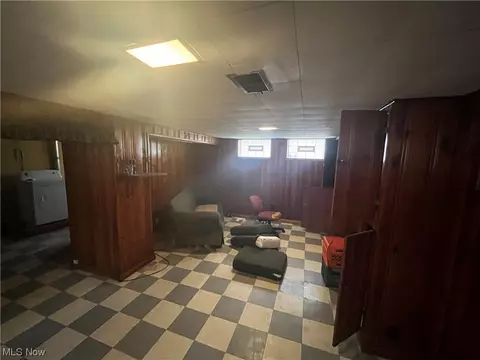 316 E 246th St, Euclid, OH 44123 photo 12