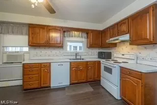 Kitchen - 7341 Maple St, Mentor, OH 44060 photo 1 of 3