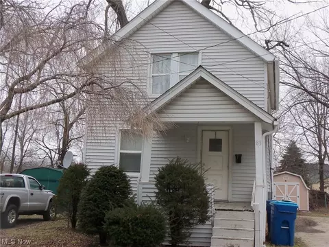 83 Stockwell St, Painesville, OH 44077