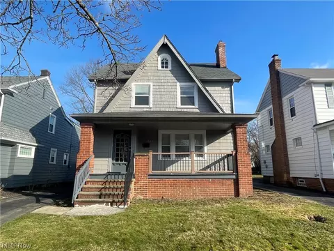 3527 Northcliffe Rd, Cleveland Heights, OH 44118