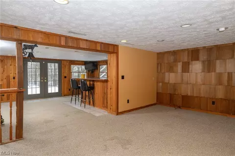 Living - 8616 Fromes Ave NE, Canton, OH 44721 photo 3 of 3