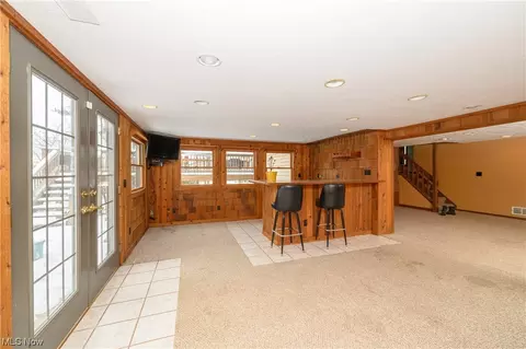 Kitchen - 8616 Fromes Ave NE, Canton, OH 44721 photo 4 of 5