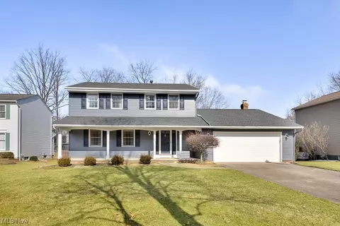 411 Hampden Ct, Medina, OH 44256