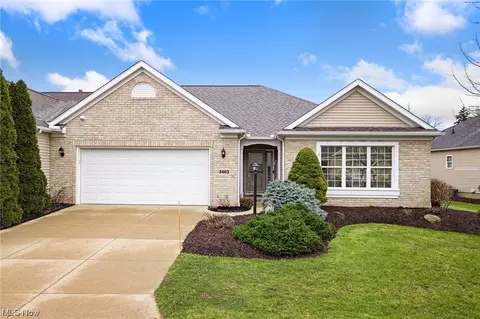 3463 Stratford Grn, Uniontown, OH 44685