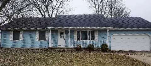 328 Forest St, Lagrange, OH 44050