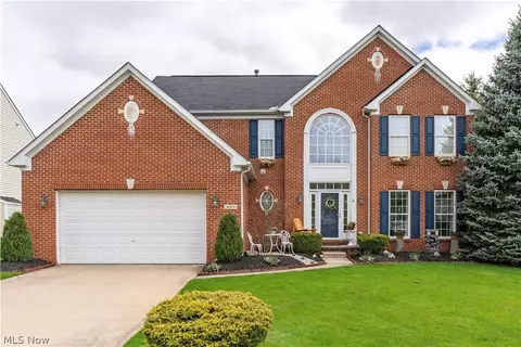 4813 Lincolnshire Ct, Broadview Heights, OH 44147