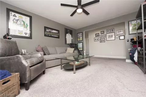 Living - 93 Harvester, Copley, OH 44321 photo 8 of 8
