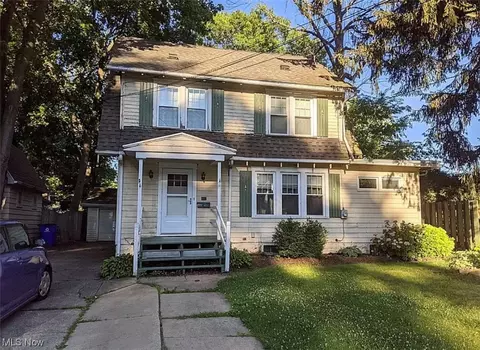 117 Linden St, Kent, OH 44240