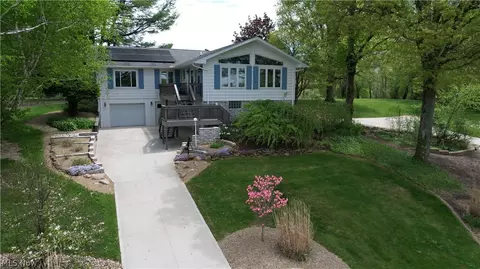 3515 Holliday, Berlin Center, OH 44401