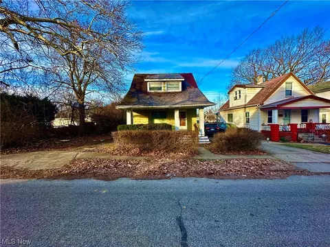 4112 E 76th St, Cleveland, OH 44105
