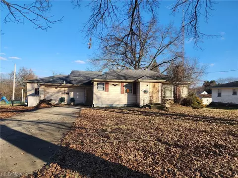 4807 Sheridan, Youngstown, OH 44514