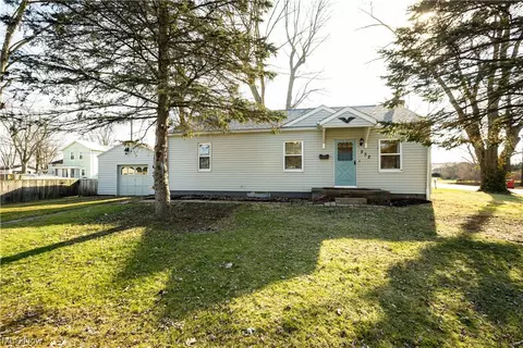 232 Stewart Ave NW, Massillon, OH 44646