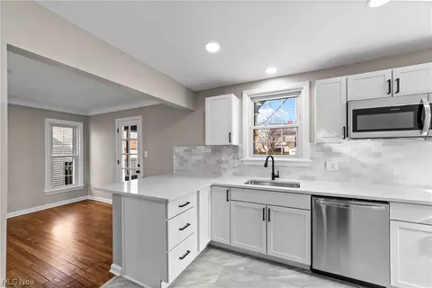 Kitchen - 175 E 196th St, Euclid, OH 44119 photo 1 of 3