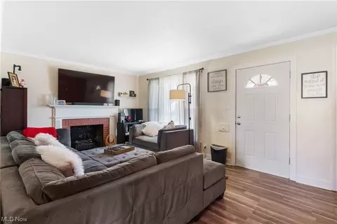 Living - 50 Stanton Ave, Boardman, OH 44512 photo 1 of 3