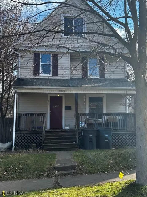 827 Oberlin, Akron, OH 44311