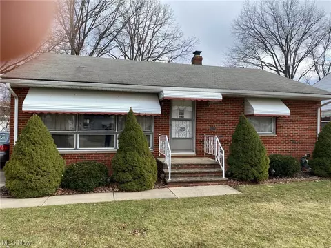 809 Bayridge, Willowick, OH 44095