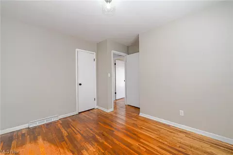 Other - 130 Oneida Pl, Akron, OH 44313 photo 2 of 17