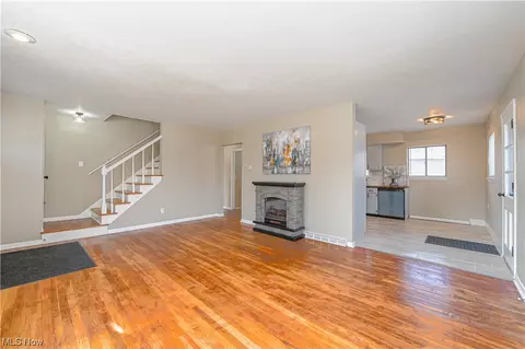 Living - 130 Oneida Pl, Akron, OH 44313 photo 1 of 3