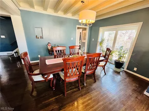 Dining - 513 Lyndon, Ashtabula, OH 44004 photo 1 of 3