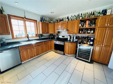Kitchen - 513 Lyndon, Ashtabula, OH 44004 photo 2 of 4
