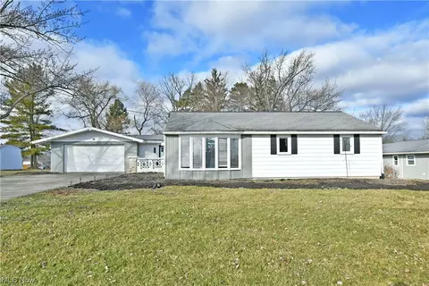 869 David Dr, Streetsboro, OH 44241