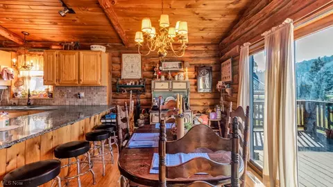 Dining - 386 E Mohawk, Malvern, OH 44644 photo 1 of 2