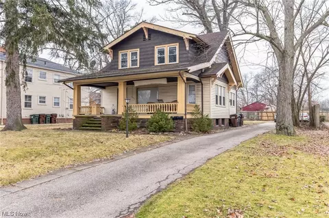 5880 State Rd, Parma, OH 44134