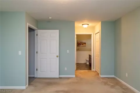 Bedroom - 3817 Parkside Cir E, Lorain, OH 44053 photo 1 of 3